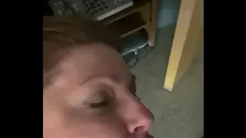 How a Southern Slutwife Properly WORSHIPS her Big Black Dick