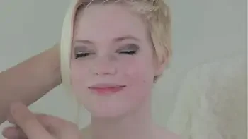 Pearl Sinclair sexy face slapping in Portland