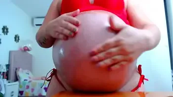 active pregnant belly