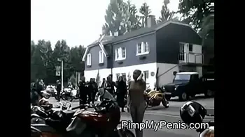 sexy naked girls walking in public