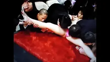 Tall Japanese model share her beauty to everyone! (2)