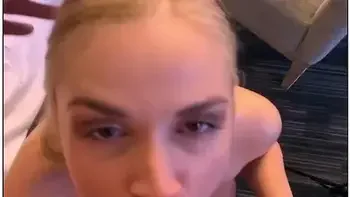 Flexible Teen 18+ Girlfriend Fucked While Scrolling