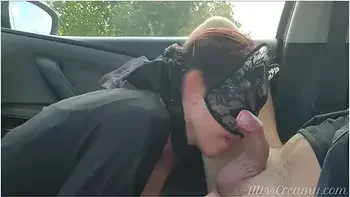 Sucking Cock Cum In The Car On A Public Street Risking To Be Caught By Strangers - Misscreamy
