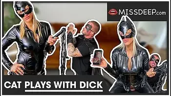 Halloween Prank Goes Wrong: Cosplayer Gets Batman Dick: Harleen Van Hynten