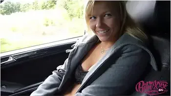 Bibi Gets Filled Up Outdoors After Solo Action