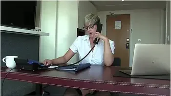 Sexy Secretary Brooks Rides Dildo In Office Xxx - Hannah Brooks