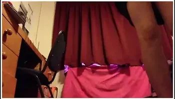 Nettle Play For Pain Slut