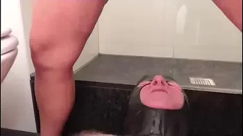 femdom pissing slaves