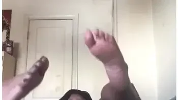 Look At My Feet While I Play In This Pussy