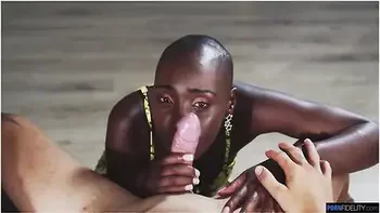 Zaawaadi And White Goddess In African Goddess Creampied By White Cock