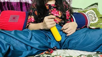 Desi Stepsister Riya Chowdhury Fucked Hard by Stepbrother in Homemade Bengali Sex