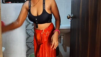 18 Year Old Indian Aunty Hot Fucking With Lush Toy - Blowjob & Creampie in Kitchen