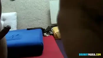 Yolanda se Corre y se Mea toda Mientras Un Amigo Le Mete un POLVAZO ESPECTACULAR!!