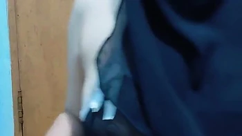 Lonely Mistress In Her Husbands Living Returns To Old Wife