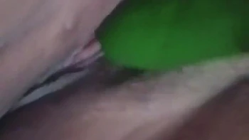 Pehli Baar Chut Me Khira Dal Kar Chudai Kiya