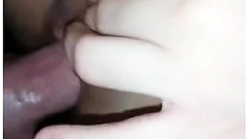 Elle Se Touche Pendant Que Je Suis Defonce Sont Petit Cul Bien Serre. Une Video Acheter = Dedicase