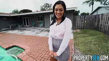 PropertySex Hot Agent With Great Ass Fucks Handyman