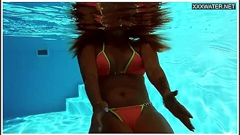 French Model Enjoys Herself Underwater With Anita Rover