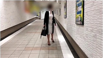 個人撮影巨乳熟女にヒタッと白ワンヒてノーフラ散歩お買い物ホッチか Japanese/hentai/asian/milf/stepmom/big Tits/日本人/熟女/巨乳/素人/潮吹き