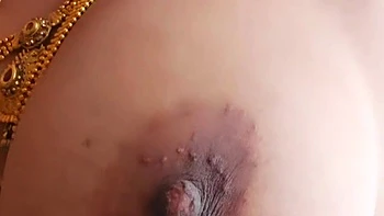 Desi Stepmom Showing Her Naked Body To Everyone