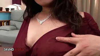 Hot Japanese MILF Rei Kitajima Takes Two Guys and Swallows Their Cum Together