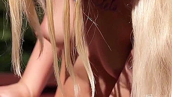 All Moist Behind The Als 4kp