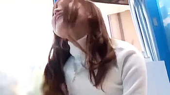 250527乳首の色を気にする奥さんの浮気j2