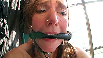 German Bdsm - Slave Girl Anal Squirt