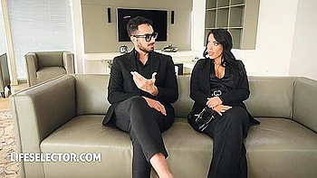 A Compilation Of Hot Pussies With Your Mon Starring Tiffany Tatum, Apolonia, Megan Fiore