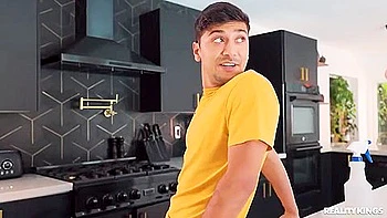 Stepmoms Bang Teens 18+ 51 2024] Xxx Web-dl Split Scene05