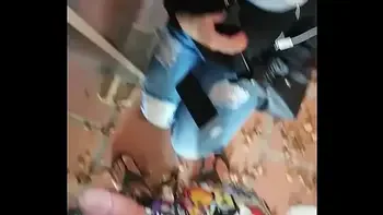 Me Pusieron A CHUPAR. Casi En Público.