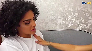 Exciting Lesbians Kissing Filthy