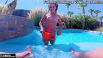 Cutesy Daisy Pheonixs Pool Xxx