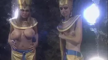 Belladonna, pornstar 90s: Elle danse bien mais son cul est bien meilleur !