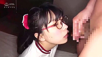[ktra-339] A Beautiful Girl Wearing Glasses: 10 Girls, Continuous Sex, 38 Hours, A Set Of 2 Dvds 6