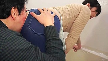 [huntb-378] Are Your Pants Torn? Pita Bread Girls Pants Are Torn And A Big Butt T-back Is In Front Of You! I Was Excited When I Was Shown An Erotic Butt, And I Inserted A Big Penis Scene 2