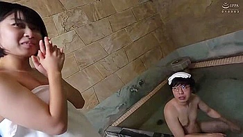 [dvdms-881] Peeing Pussy Licking Trip An Inexperienced, Frequent Urinating Dominatrix Comes All The Way To Incontinence With Sticky Cunnilingus! Natsu Sano Scene 3