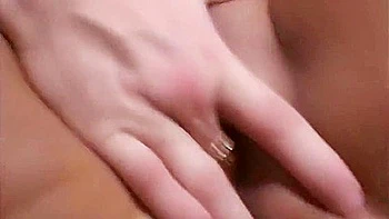 Dicke Hure Mit Riesen Titten Fickt Jeden Typ