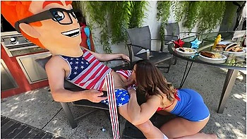 Bangin Burgers And Brunettes: My 4th Of July Blast With Busty Aderes Quin!