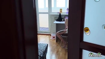 Stepdad Catches Stepdaughter Masturbating And Playing Project Qt. Fucking Stepdaughter. Nutaku