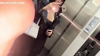 Luna Vitaler In Young Colombian Woman Has Sex In A Car On The Roads And Duvan Saray