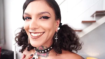 Goth-Daped, Qween Goddess Double Anal Penetrated By 3 Huge Dicks