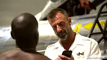 Luciolle stimulates his libido a little more... - Jacquie et Michel TV