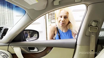 Princess Nikki Squirting In My Car