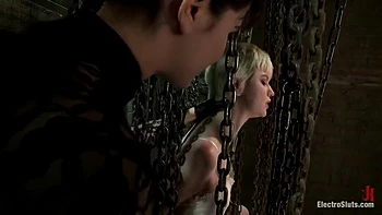 Electric Chains Keeps Her Captive - Bobbi Starr And Alani Pi