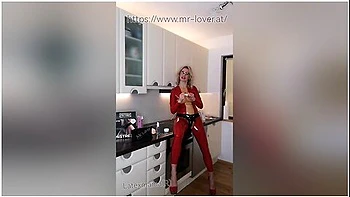 Latexmama And Her New Mr.lover Toys