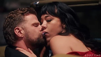 Sucks Vince Karters Cock While Fucks Her Doggy With Lucky Fate And Little Puck