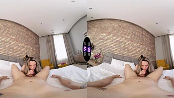 Playful teen Brenda Dixon rides cock in vr