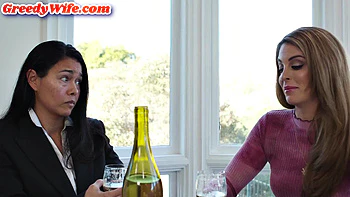 Big cougar bouncing on lover's cock