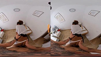 Bratty Moon: Blowjob, Doggy  Hardcore VR Porn